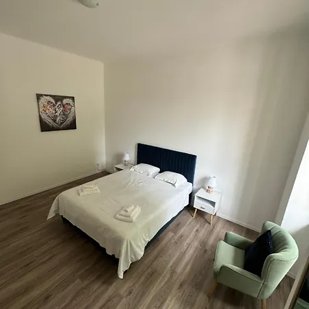 Smart Living Swiss 公寓 *
